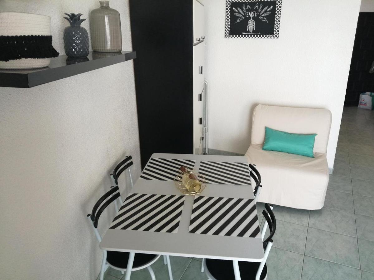 Joli Studio Bord De Mer, Clim, Balcon, Parking Prive Mentona Zewnętrze zdjęcie