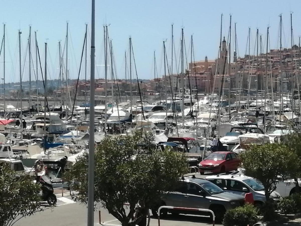 Joli Studio Bord De Mer, Clim, Balcon, Parking Prive Mentona Zewnętrze zdjęcie